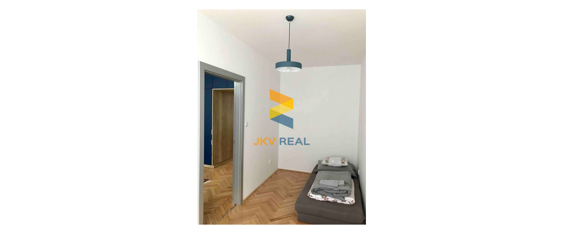 JKV REAL vám ponúka na prenájom krásny, luxusný 3i byt