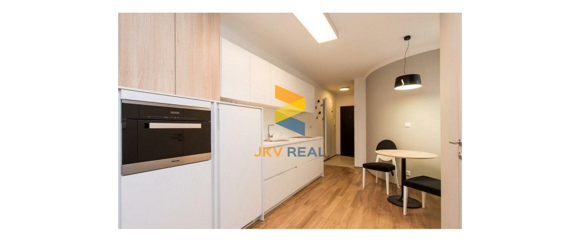 LEN U NÁS NA PREDAJ 1i V PODUNAJSKÝCH BISKUPICIACH ZA 98 000€