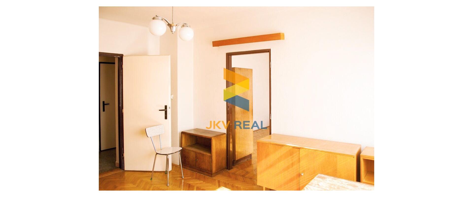 Rezervovaný I Na predaj starší rodinný dom v obci Bučany pri Trnave