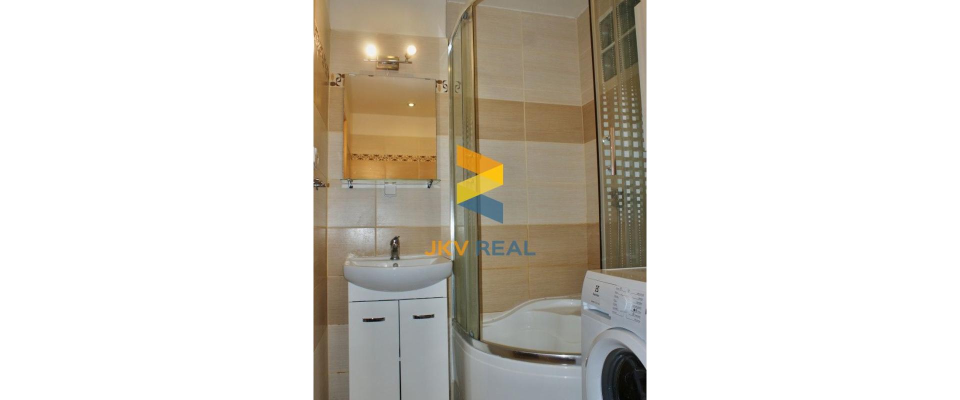 JKV REAL ponúka na predaj 3i byt na ulici Škarvana