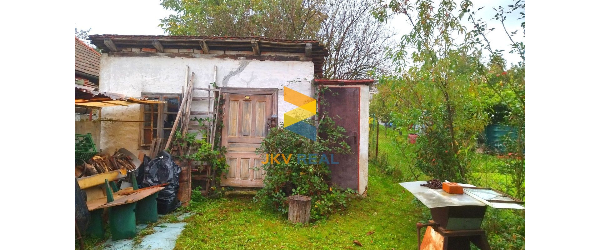 Romantický rodinný dom / chalupa v pokojnej, podhorskej obci Obyce