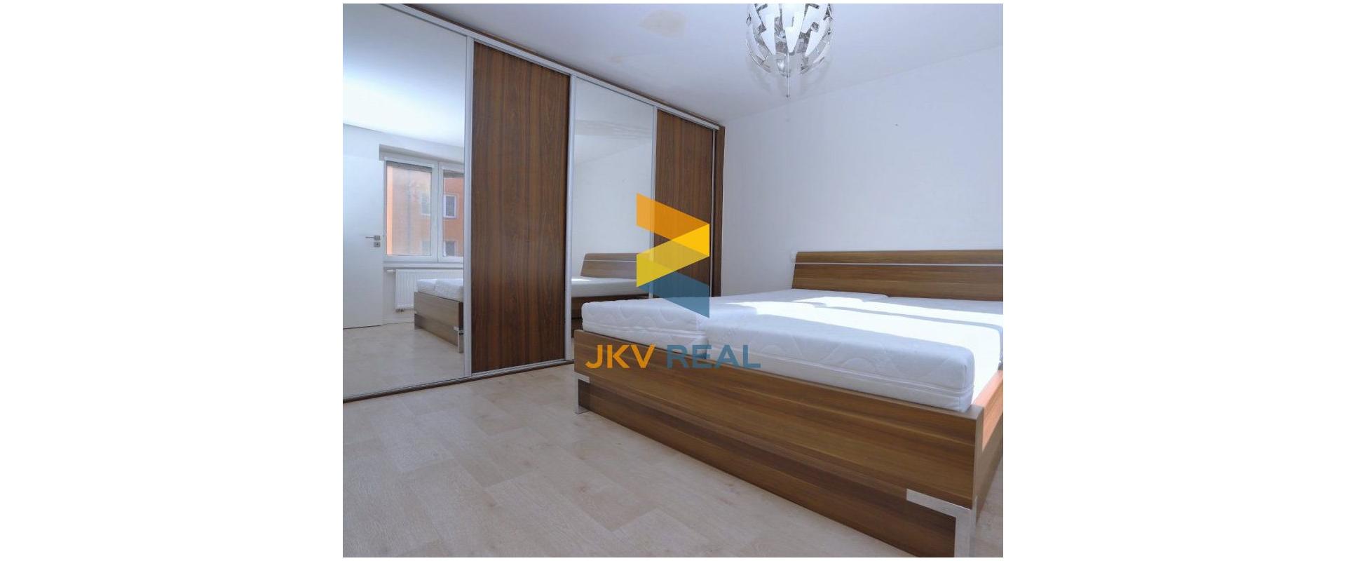 LEN U NÁS NA PREDAJ 3 i BYT V RUŽINOVE ZA 270 000€