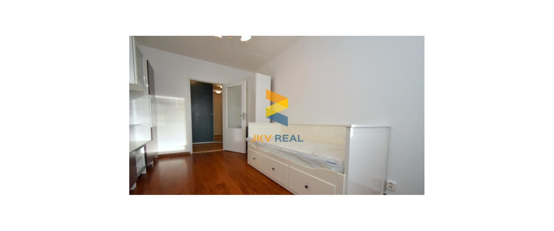 JKV REAL, LEN U NÁS NA PREDAJ 2i BYT  239 000€
