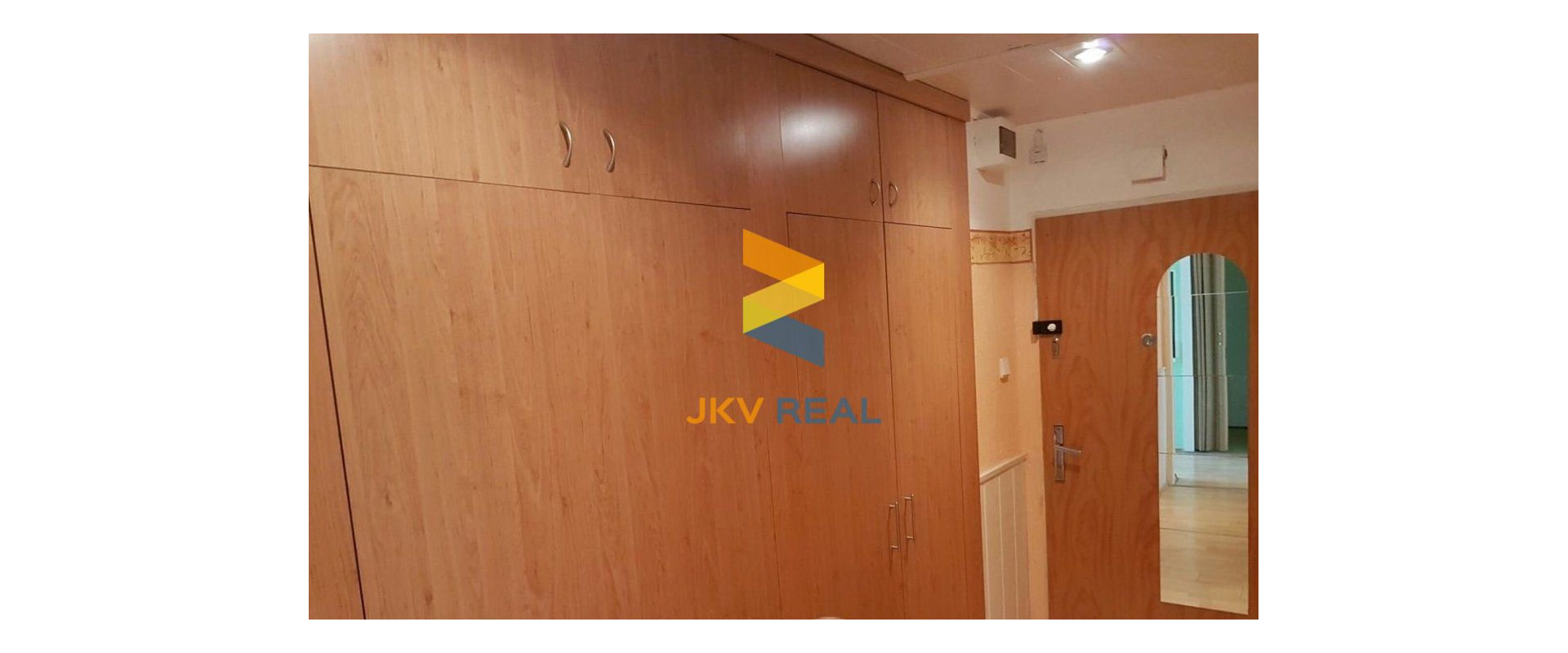 LEN U NÁS NA PREDAJ DVOJGARZÓNKA  75 000€