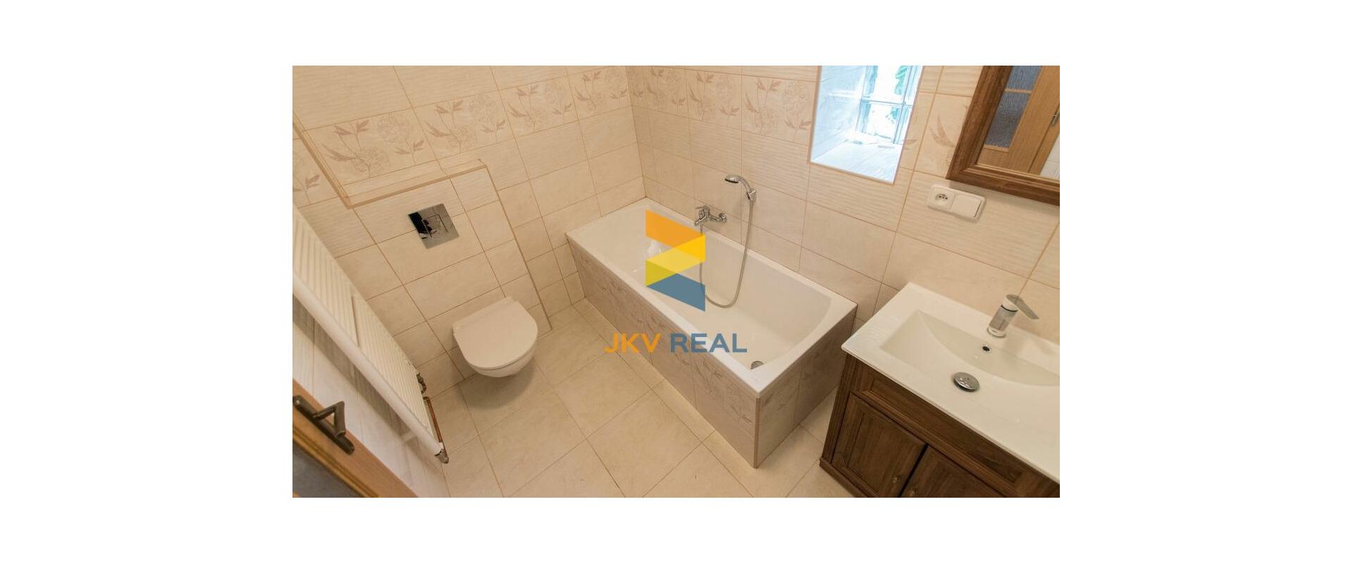 Na predaj zrekonštruovaný dom na Banke