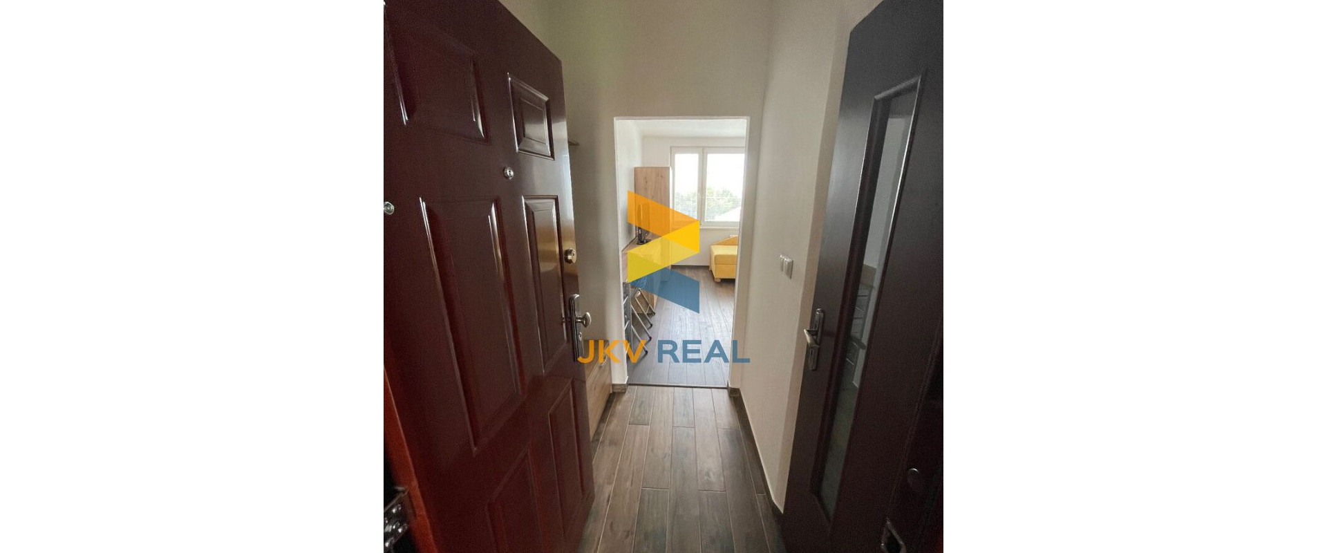 Ponúkame na prenájom garsónku  Sidlisko Sever