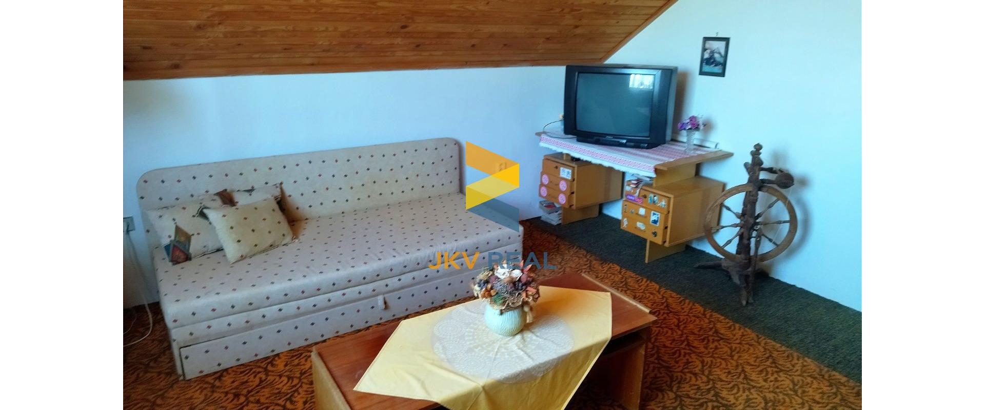 Rodinný dom na  priestrannom 12à pozemku za super cenu