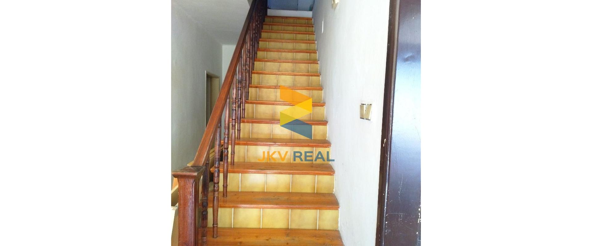 Rodinný dom na  priestrannom 12à pozemku za super cenu