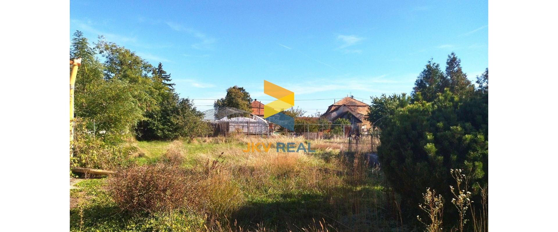 Rodinný dom na  priestrannom 12à pozemku za super cenu