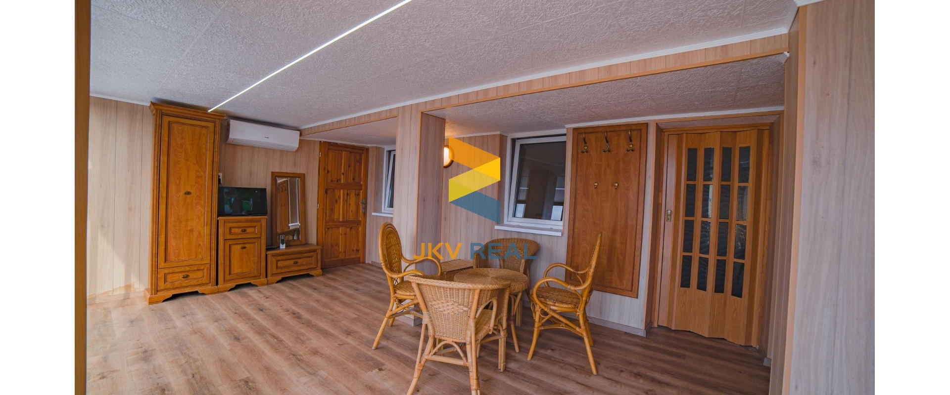 Na predaj rekreačný dom s bazénom a krásnym výhľadom na Sĺňavu