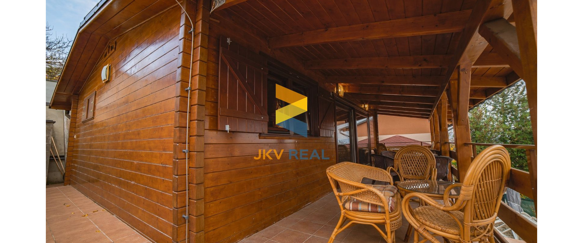 Na predaj rekreačný dom s bazénom a krásnym výhľadom na Sĺňavu