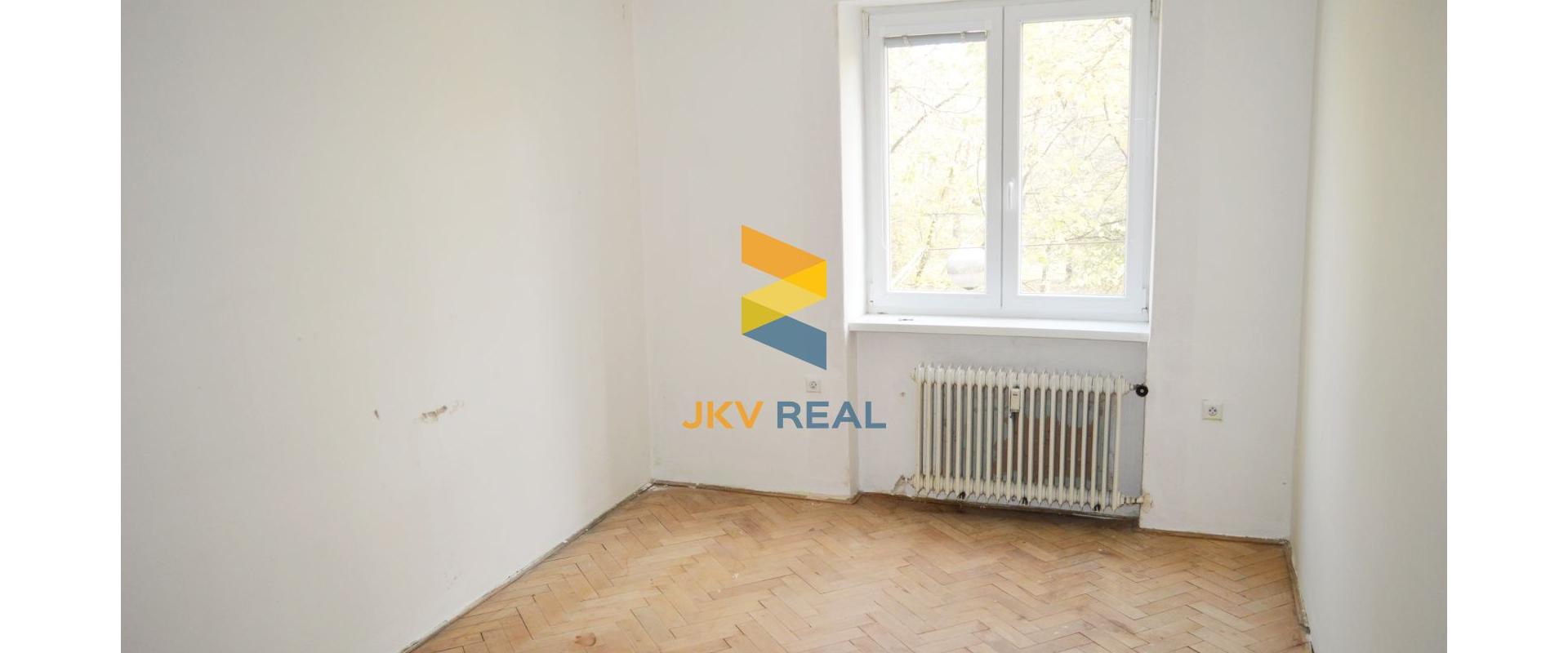 Len u nás 3i byt v Leninových Sadoch, Komárno