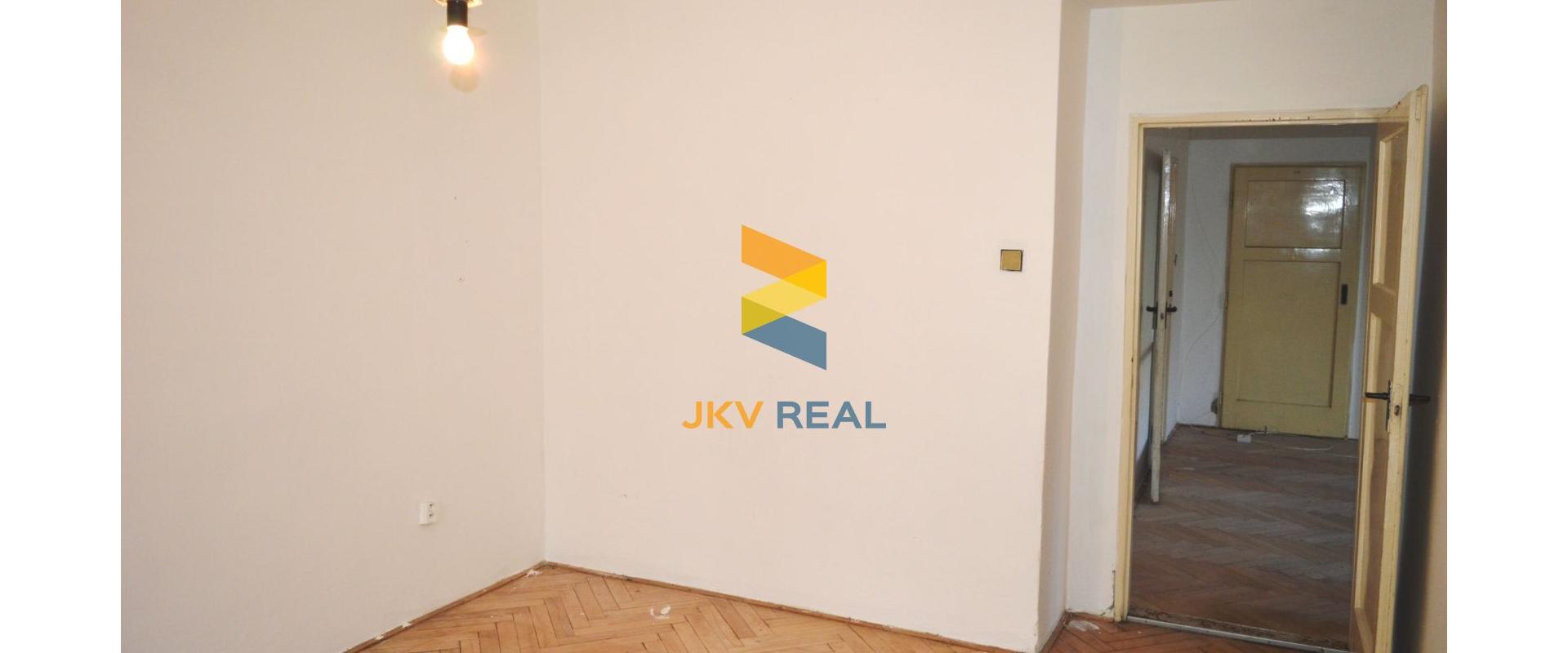 Len u nás 3i byt v Leninových Sadoch, Komárno