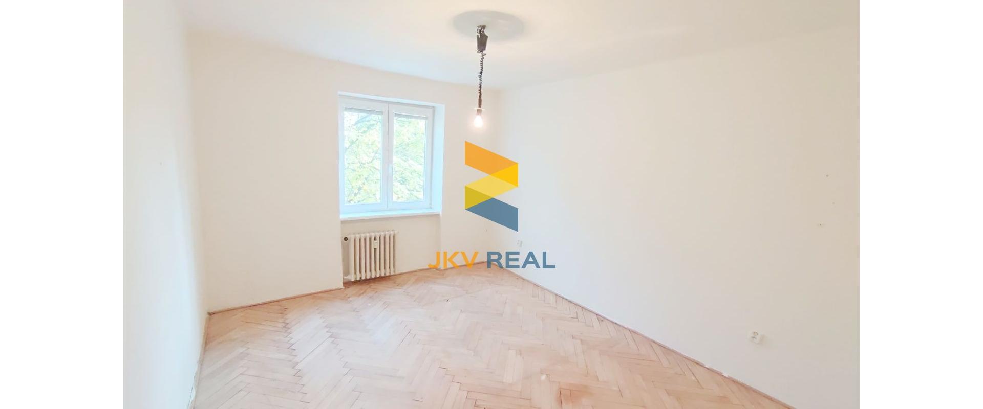 Len u nás 3i byt v Leninových Sadoch, Komárno