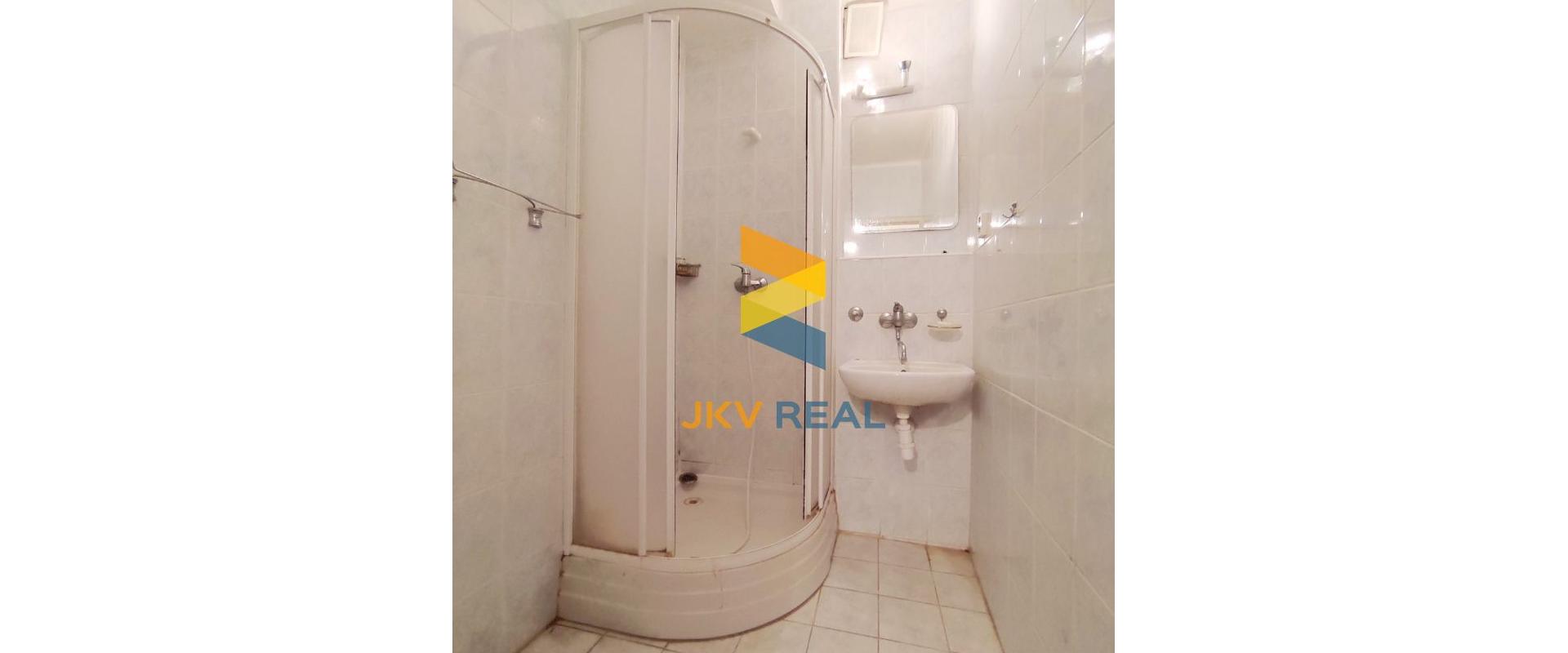 Len u nás 3i byt v Leninových Sadoch, Komárno