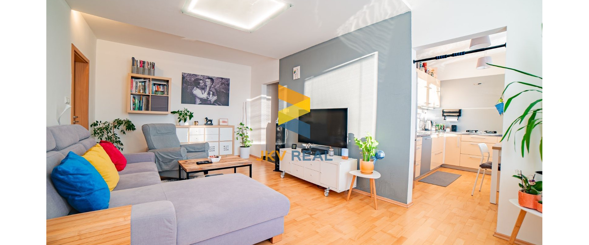 Rezervované l Na predaj veľkometrážny 2-izbový byt na Hurbanovej ulici v Piešťanoch