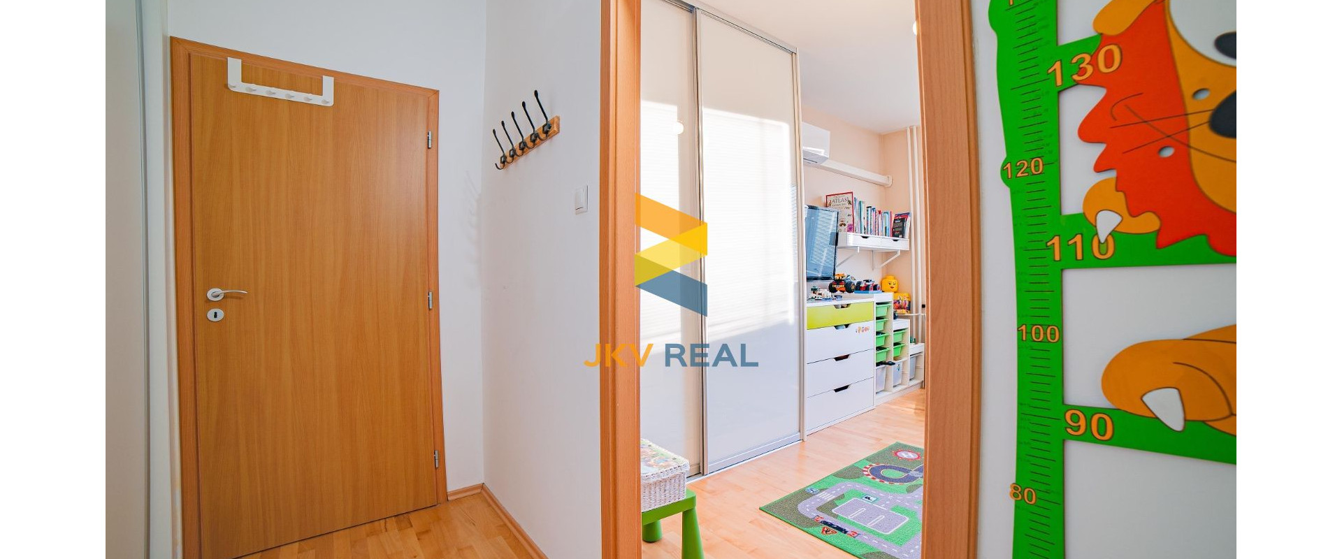 Rezervované l Na predaj veľkometrážny 2-izbový byt na Hurbanovej ulici v Piešťanoch