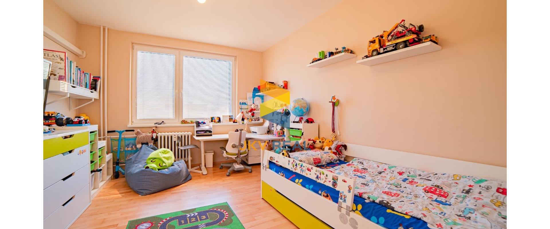 Rezervované l Na predaj veľkometrážny 2-izbový byt na Hurbanovej ulici v Piešťanoch