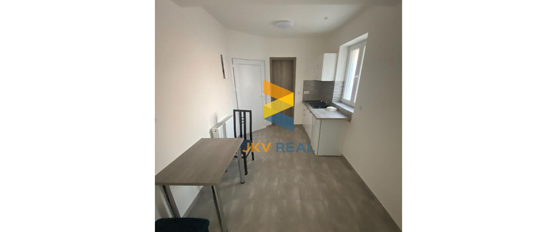 LEN U NÁS! ÚTULNÝ 1/2-IZB.BYT V DÚBRAVKE ZA 130 000€