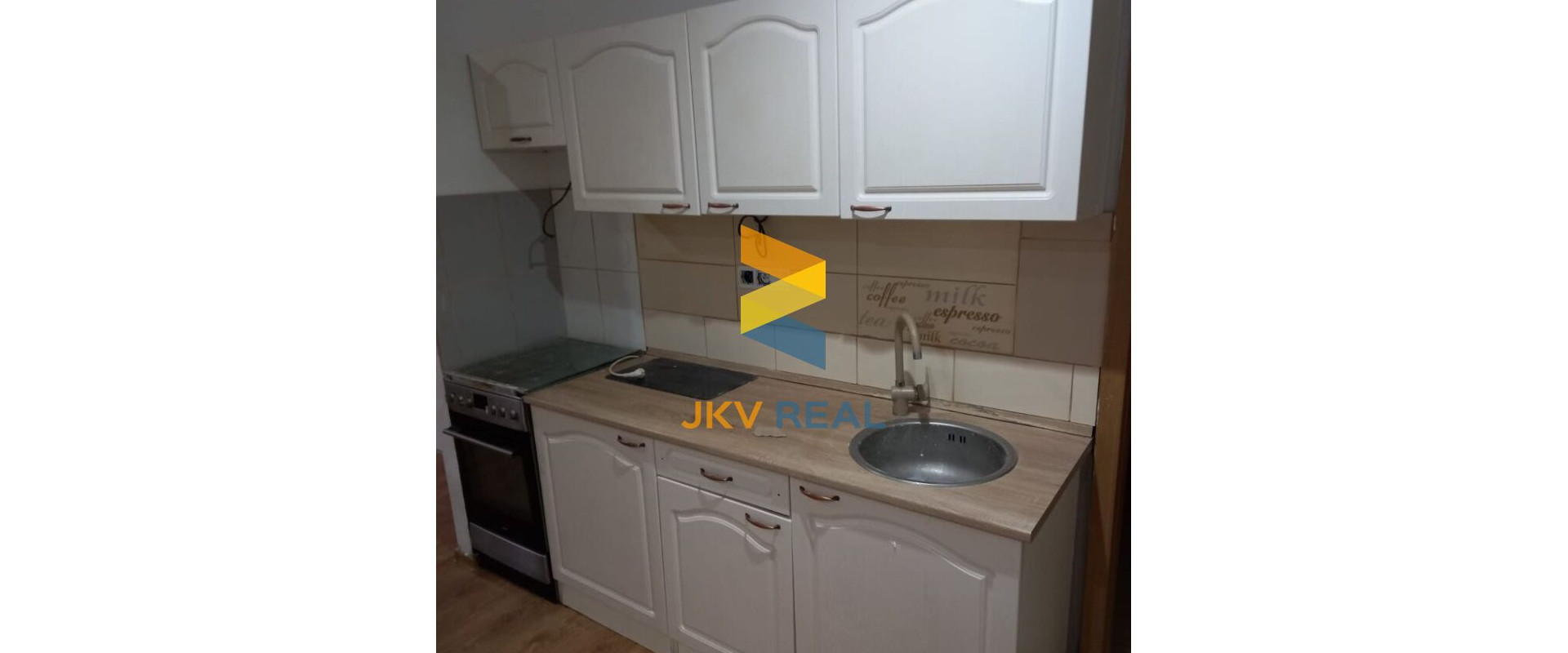 PRENÁJOM | 3 IZBOVÝ BYT | 80m2 + 30m2 terasa | ZAPOTÔČKY | PRIEVIDZA