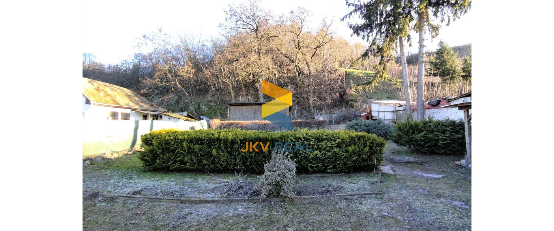 JKV REAL | Ponúkame na predaj rodinný dom v lukratívnej časti centra mesta Levice