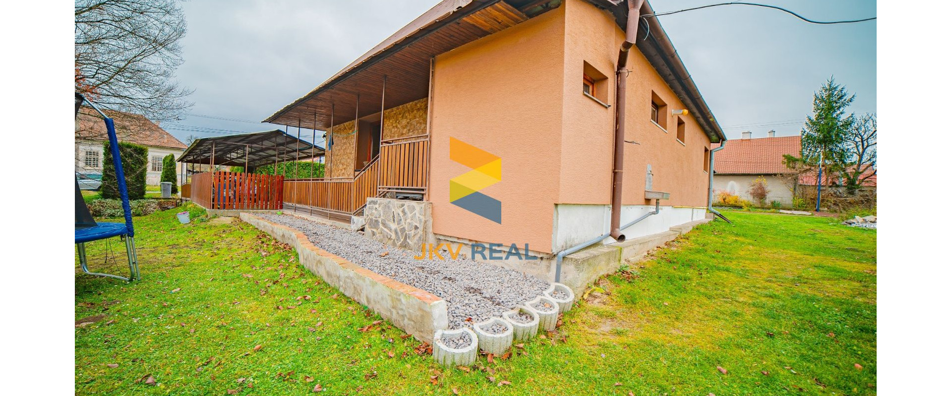 REZERVOVANÉ! EXKLUZÍVNE Predaj rodinného domu v Kamenci pod Vtáčnikom | JKV REAL