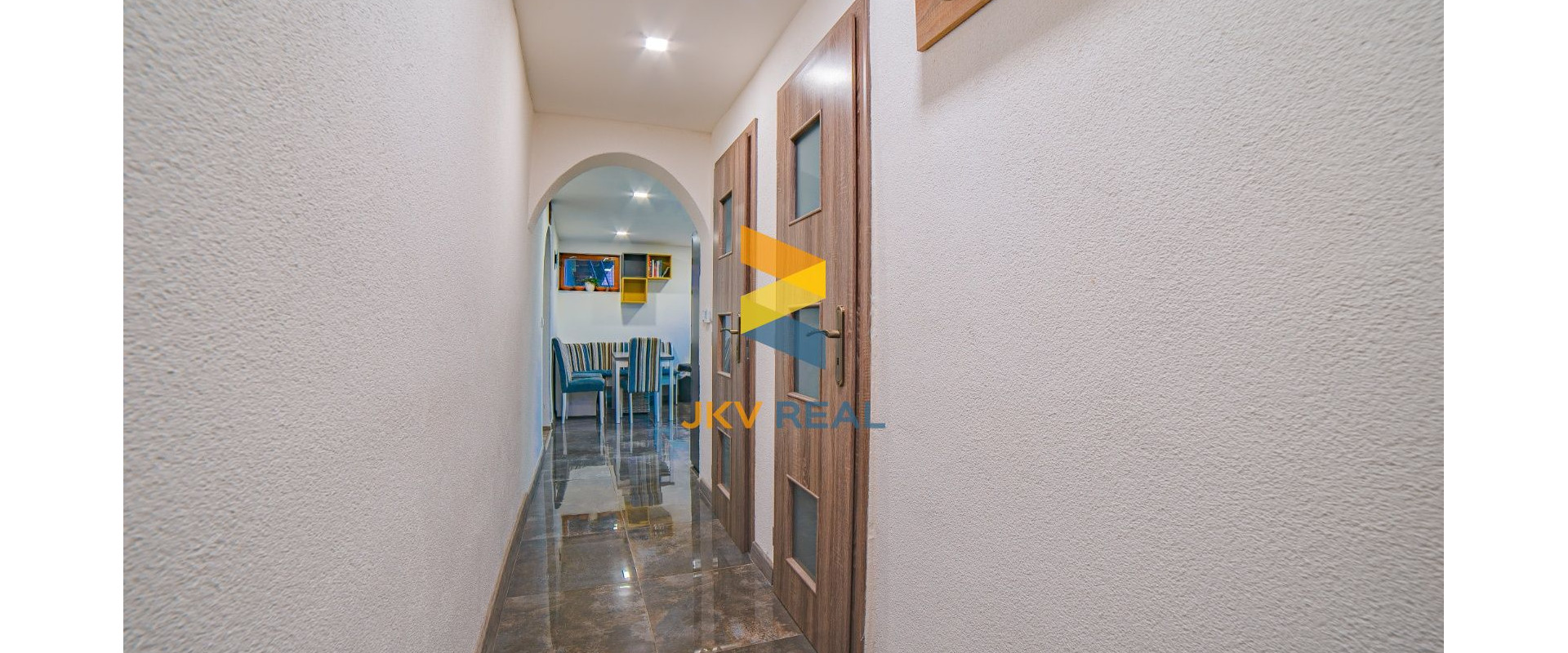 REZERVOVANÉ! EXKLUZÍVNE Predaj rodinného domu v Kamenci pod Vtáčnikom | JKV REAL