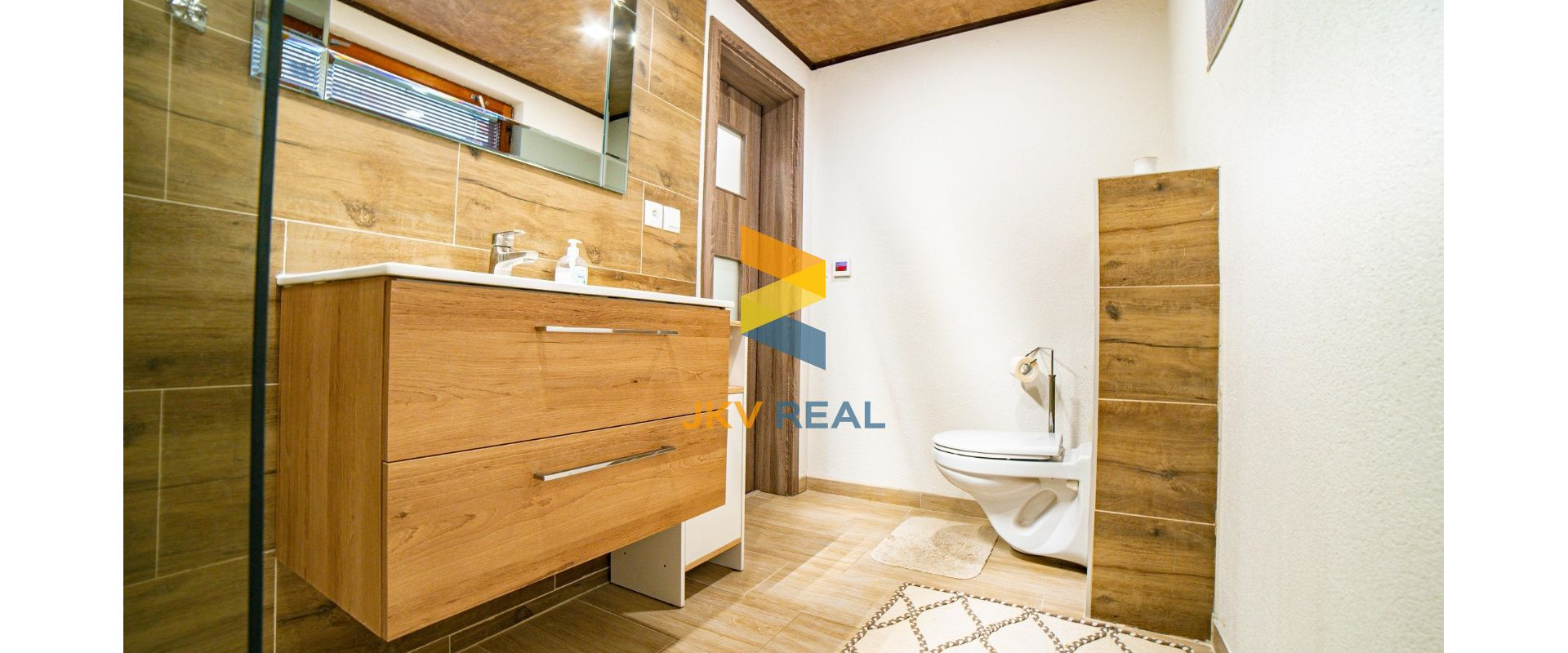 REZERVOVANÉ! EXKLUZÍVNE Predaj rodinného domu v Kamenci pod Vtáčnikom | JKV REAL