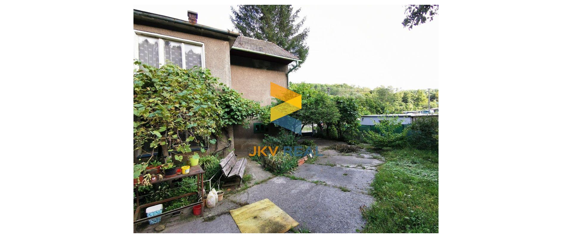 PREDAJ | RODINNÝ DOM 167M2 | PRIEVIDZKÁ CESTA | HANDLOVÁ