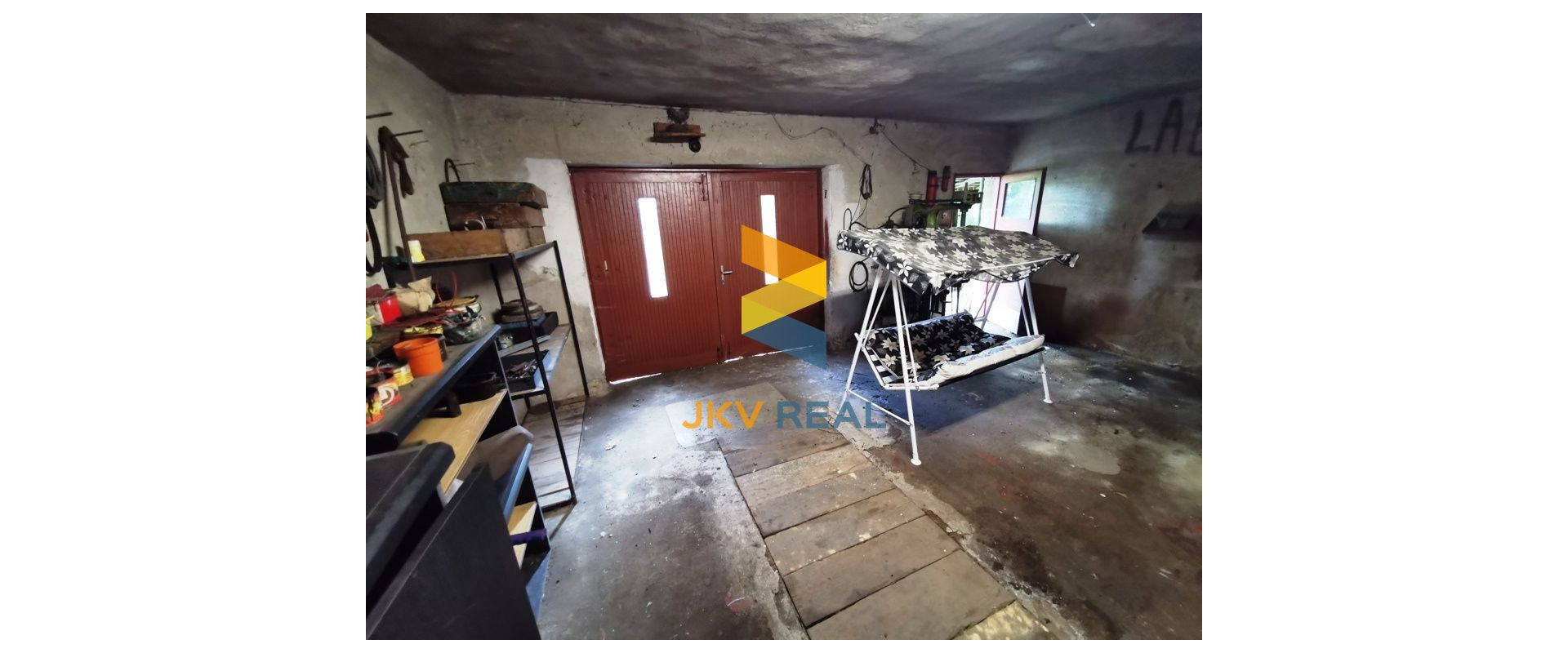 PREDAJ | RODINNÝ DOM 167M2 | PRIEVIDZKÁ CESTA | HANDLOVÁ