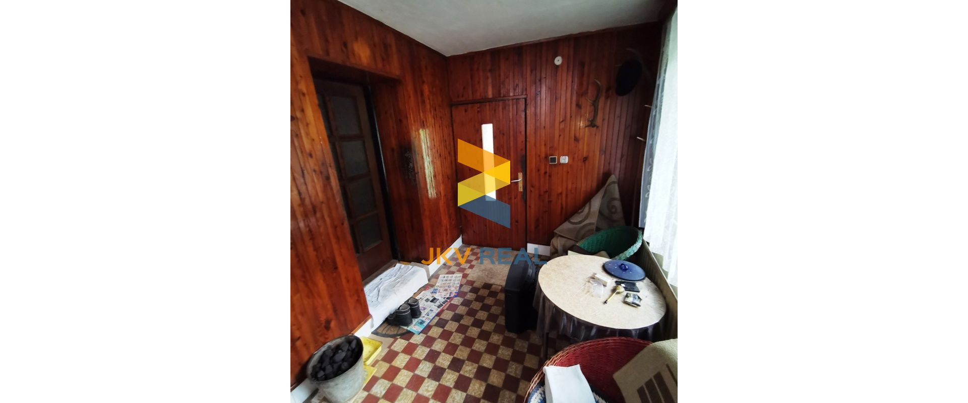 PREDAJ | RODINNÝ DOM 167M2 | PRIEVIDZKÁ CESTA | HANDLOVÁ