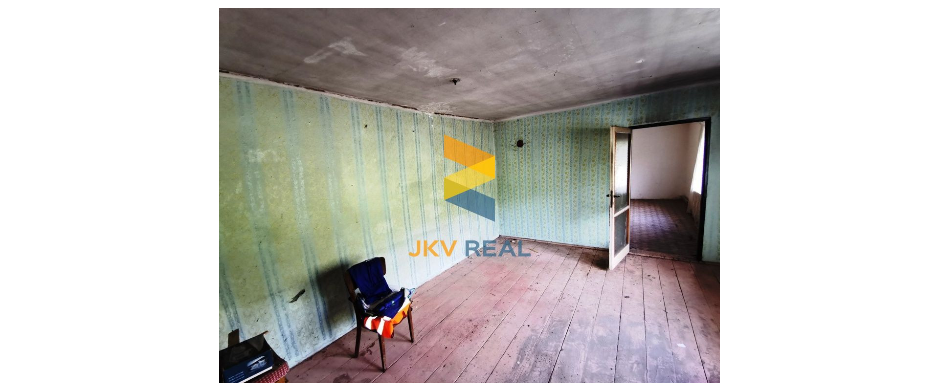 PREDAJ | RODINNÝ DOM 167M2 | PRIEVIDZKÁ CESTA | HANDLOVÁ