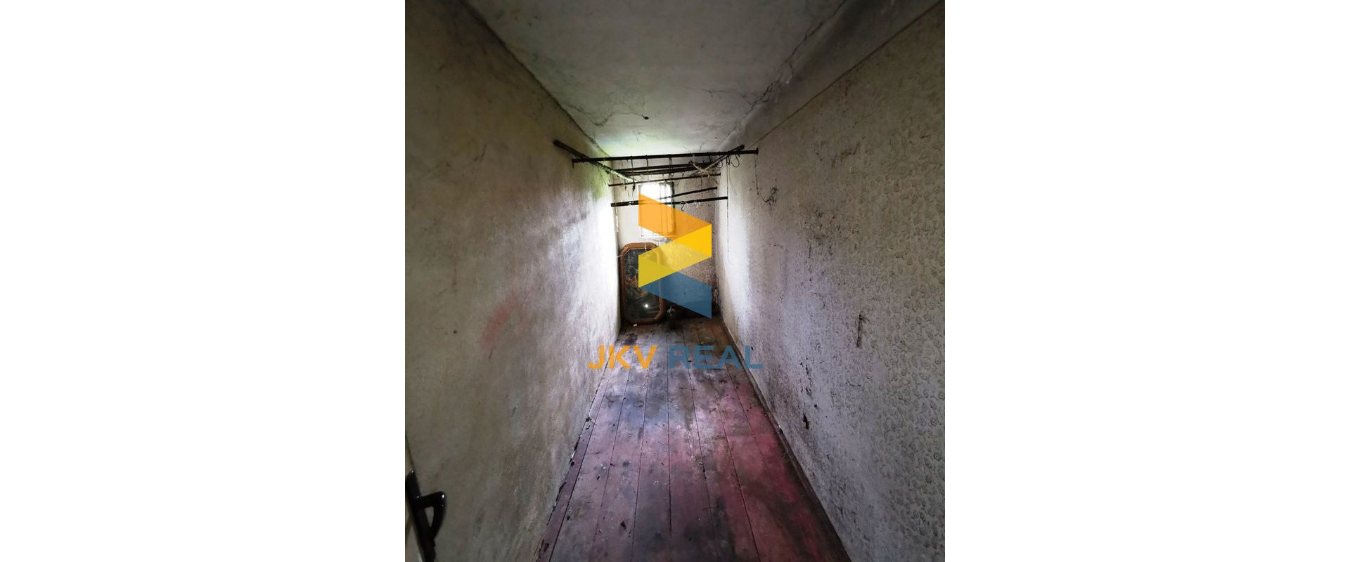 PREDAJ | RODINNÝ DOM 167M2 | PRIEVIDZKÁ CESTA | HANDLOVÁ