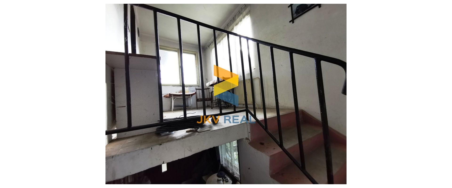 PREDAJ | RODINNÝ DOM 167M2 | PRIEVIDZKÁ CESTA | HANDLOVÁ