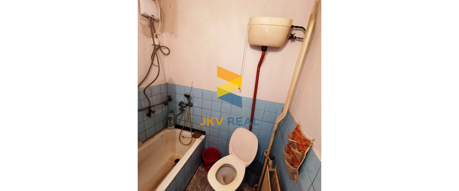 PREDAJ | RODINNÝ DOM 167M2 | PRIEVIDZKÁ CESTA | HANDLOVÁ