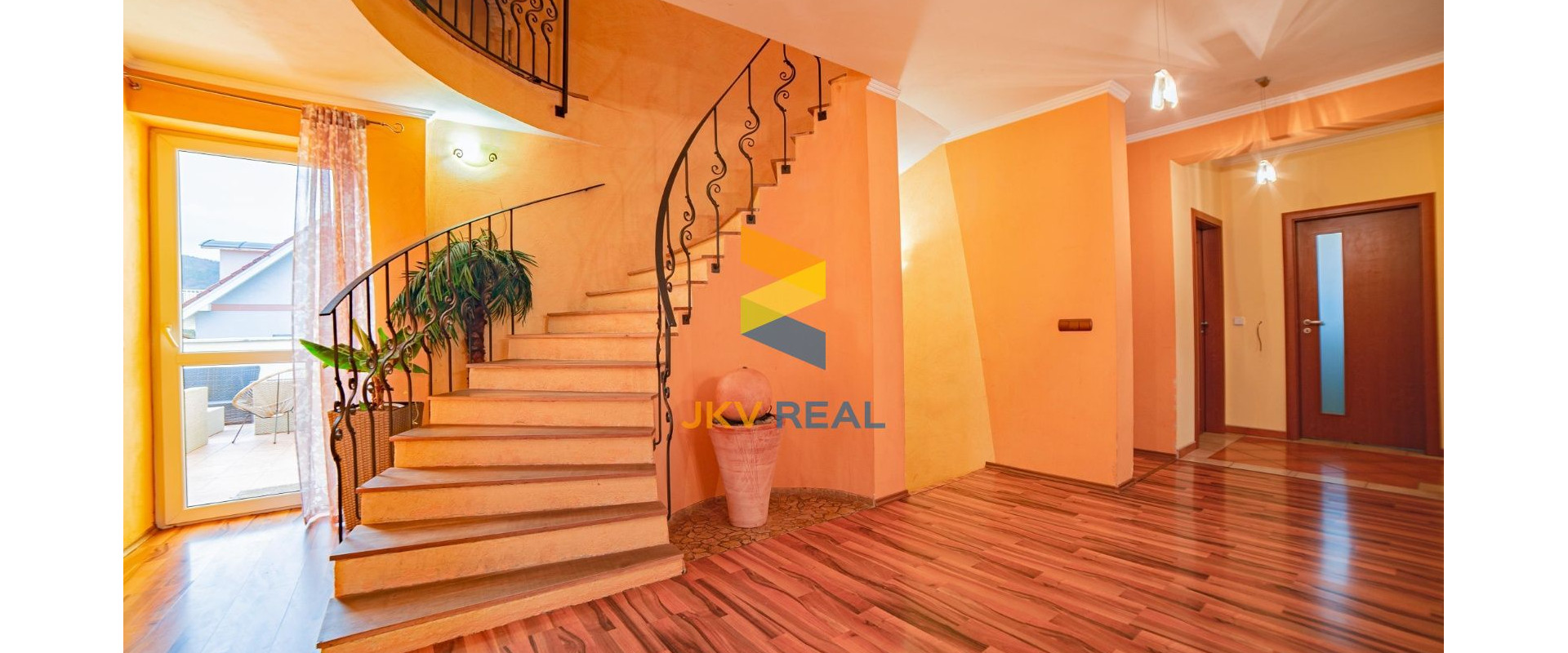 ZNÍŽENÁ CENA! Predaj rodinného domu v Bojniciach | JKV REAL