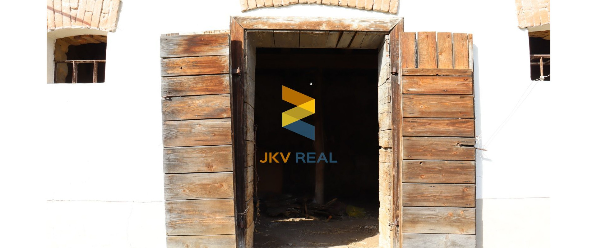 JKV REAL I Ponúkame na predaj vidiecky rodinný dom v obci Demandice