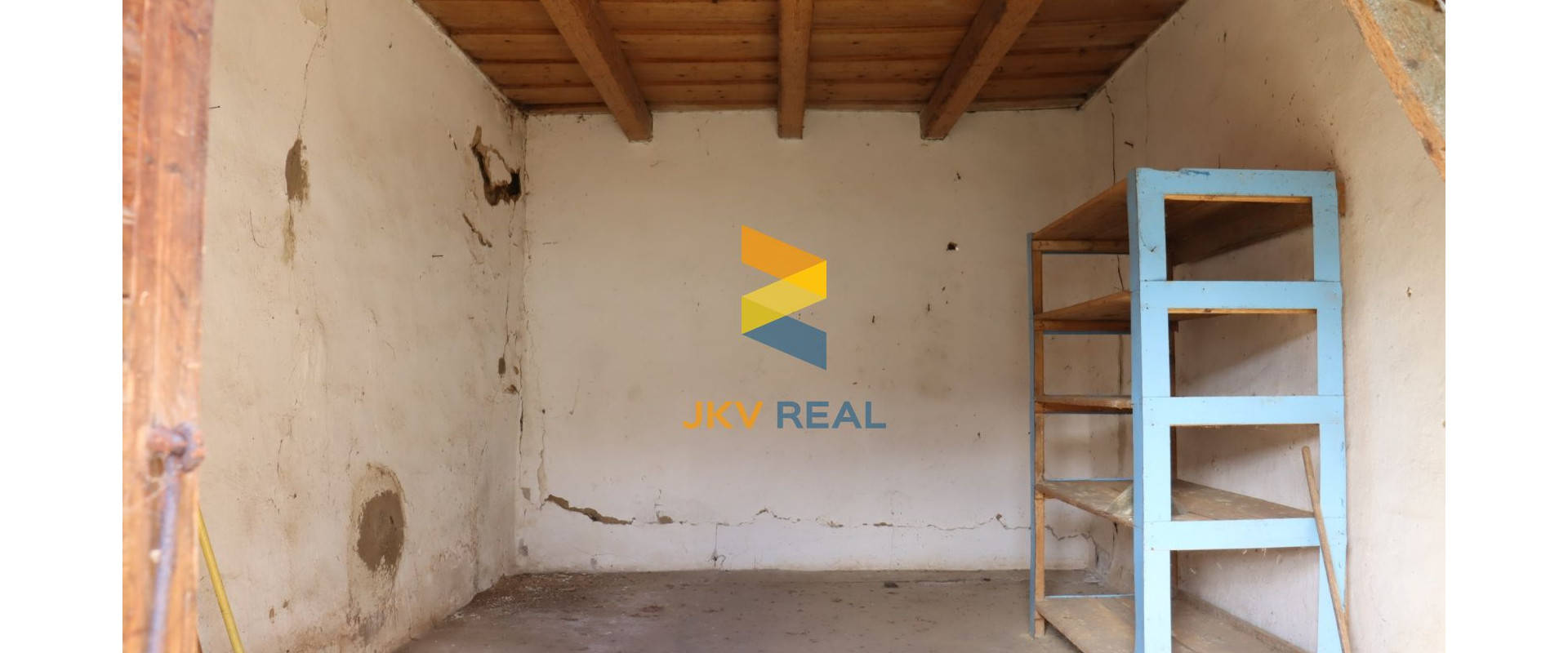 JKV REAL I Ponúkame na predaj vidiecky rodinný dom v obci Demandice