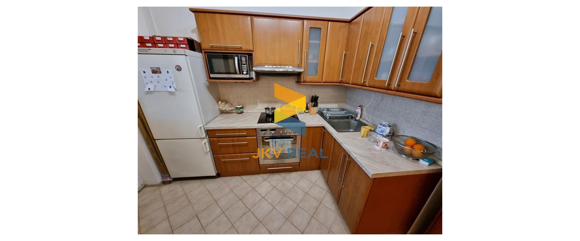 PREDAJ 1,5-IZB.BYT+LOGGIA, BRATISLAVA II, 134990 EUR