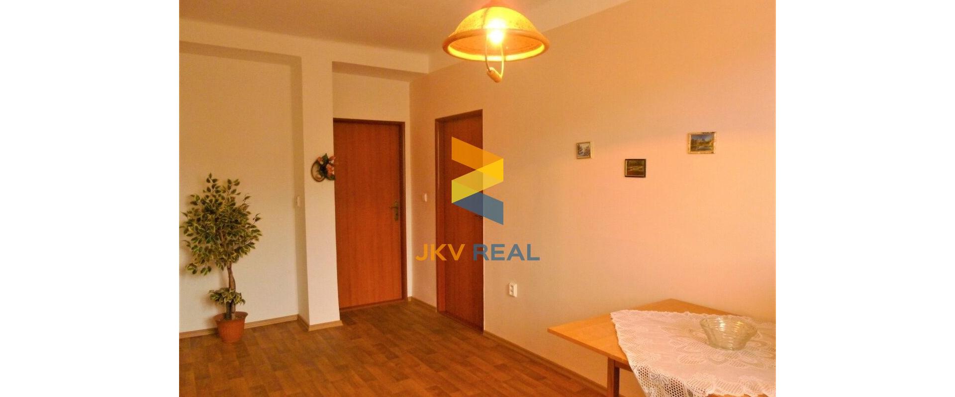 Predaj - 2 izbový byt v Nových Zámkoch