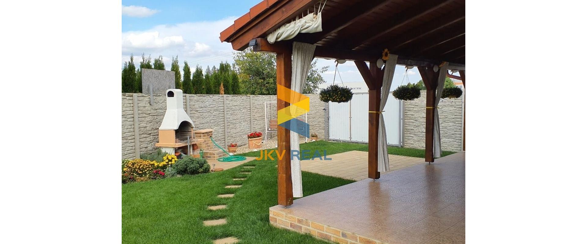 JKV REAL / REZERVOVANÉ / Krásny a moderný rodinný dom v obci Veľké Blahovo