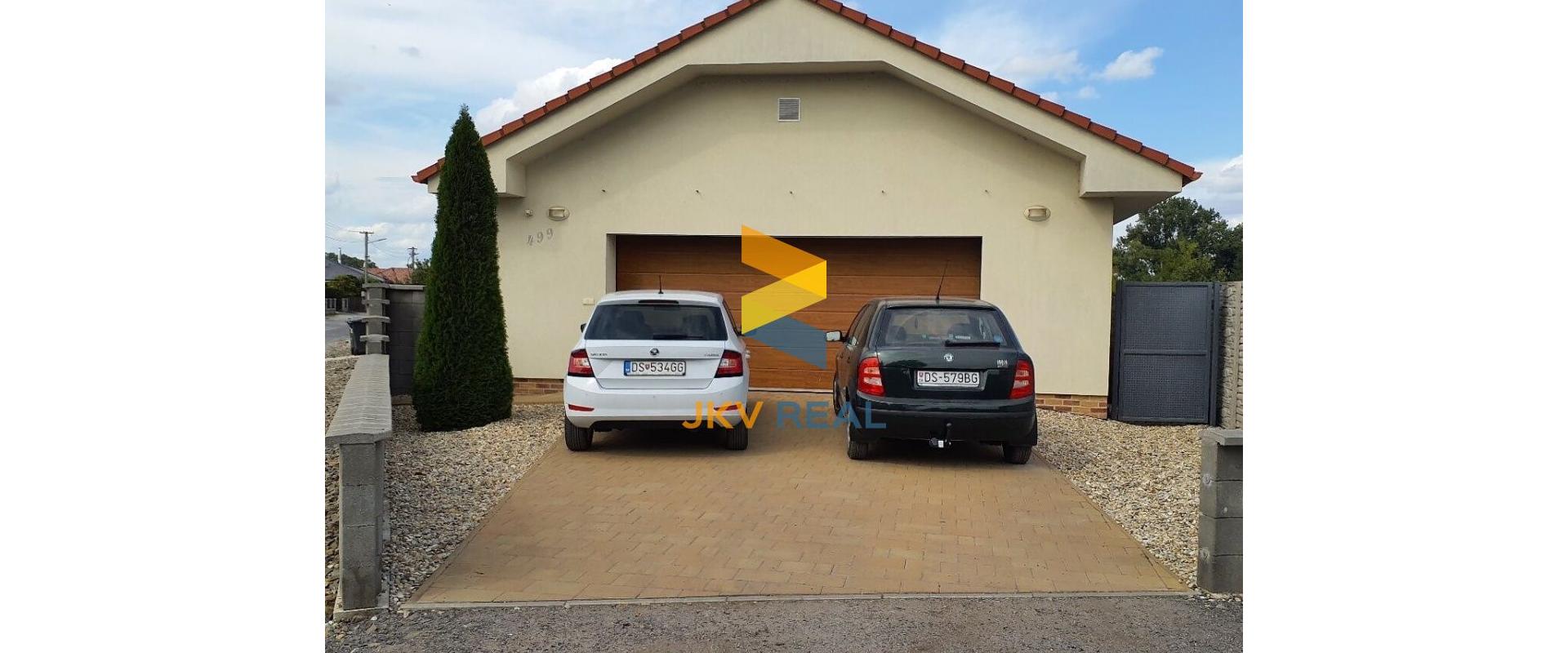 JKV REAL / REZERVOVANÉ / Krásny a moderný rodinný dom v obci Veľké Blahovo