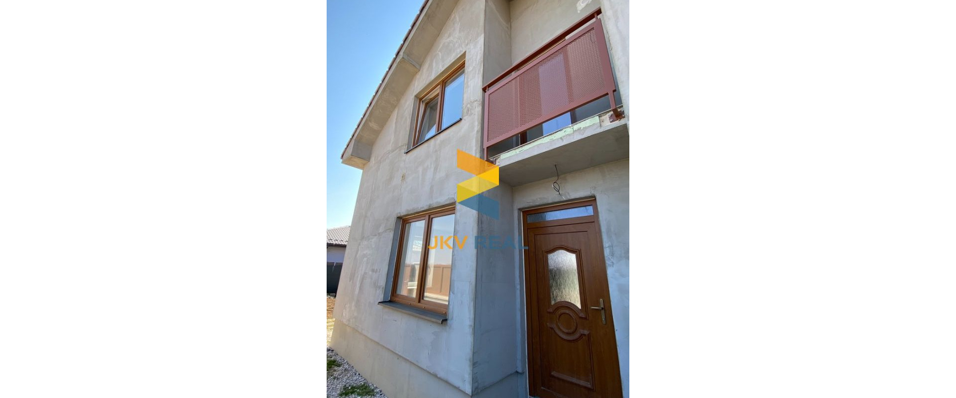 Rodinný dom (2022) - 5 izieb + veľká kuchyňa a garáž - Veľký Biel | JKV REAL