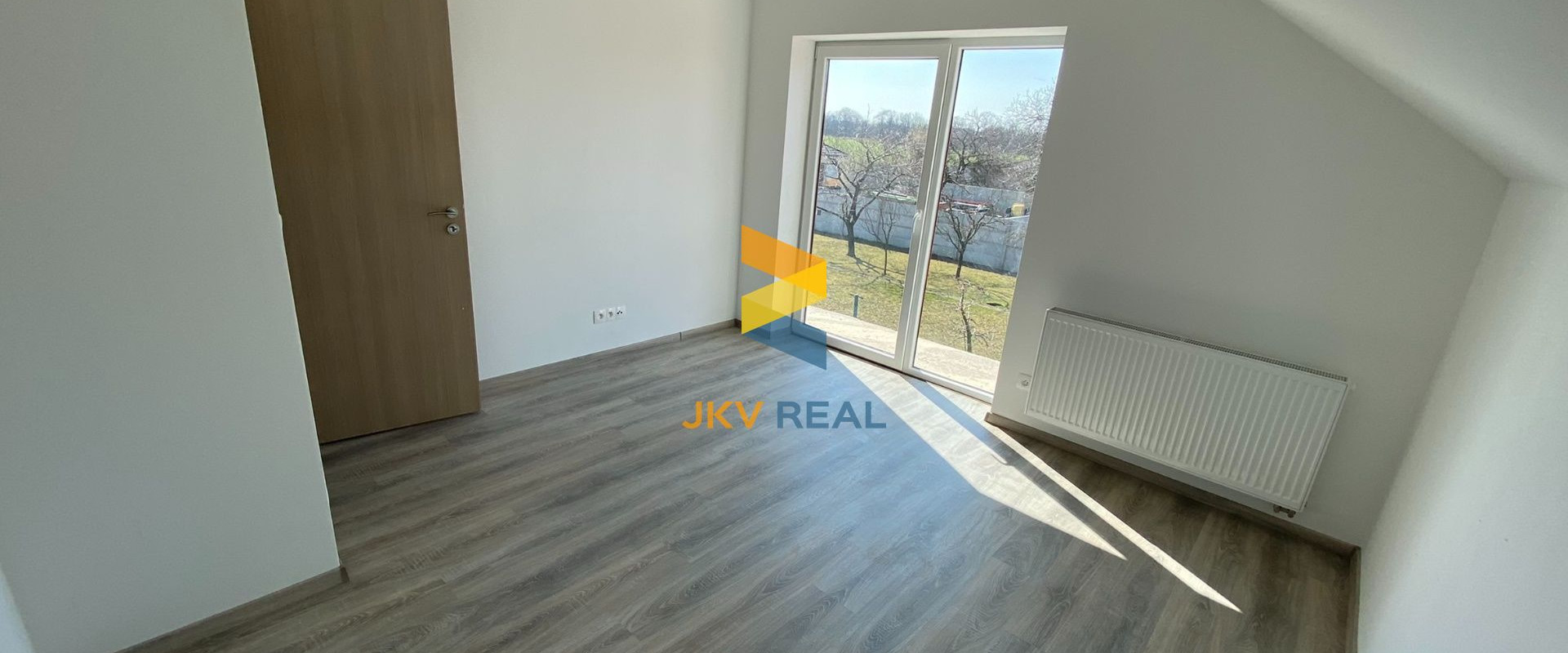 Rodinný dom (2022) - 5 izieb + veľká kuchyňa a garáž - Veľký Biel | JKV REAL