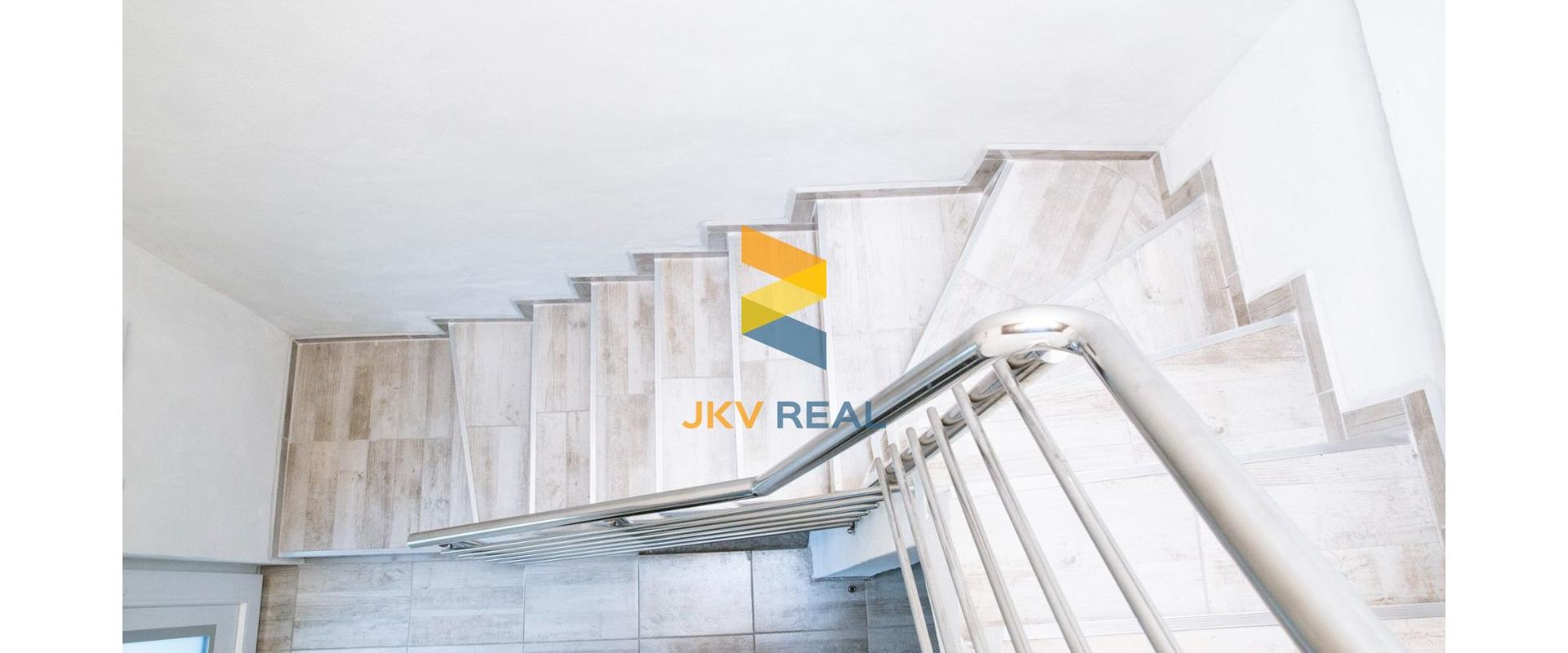 PREDANÉ - Novostavba - rodinný domček v centre - Dunajská Lužná | JKV REAL