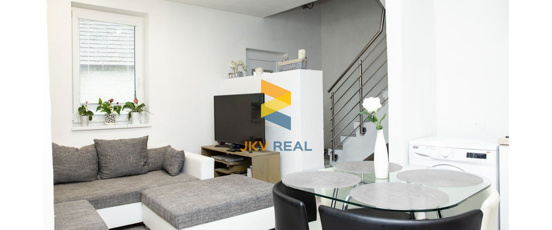 PREDANÉ - Novostavba - rodinný domček v centre - Dunajská Lužná | JKV REAL