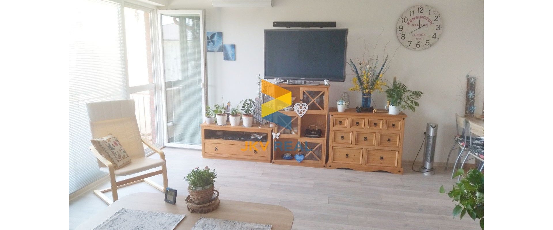 NA PREDAJ 2- izbový zariadený byt v Top Lokalite