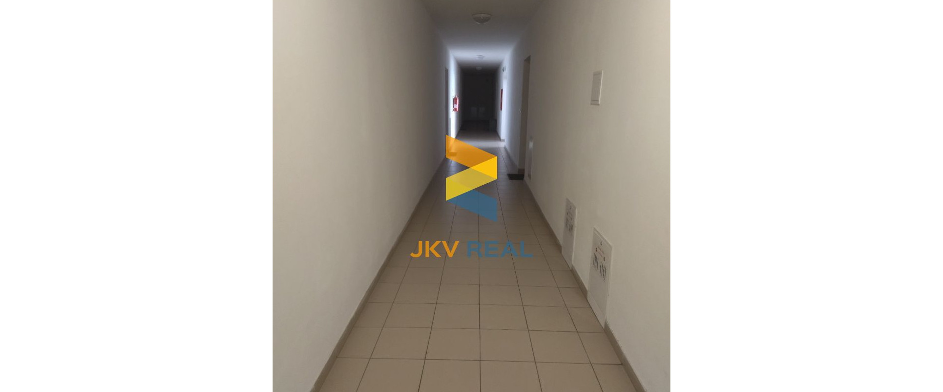 NA PREDAJ 2- izbový zariadený byt v Top Lokalite