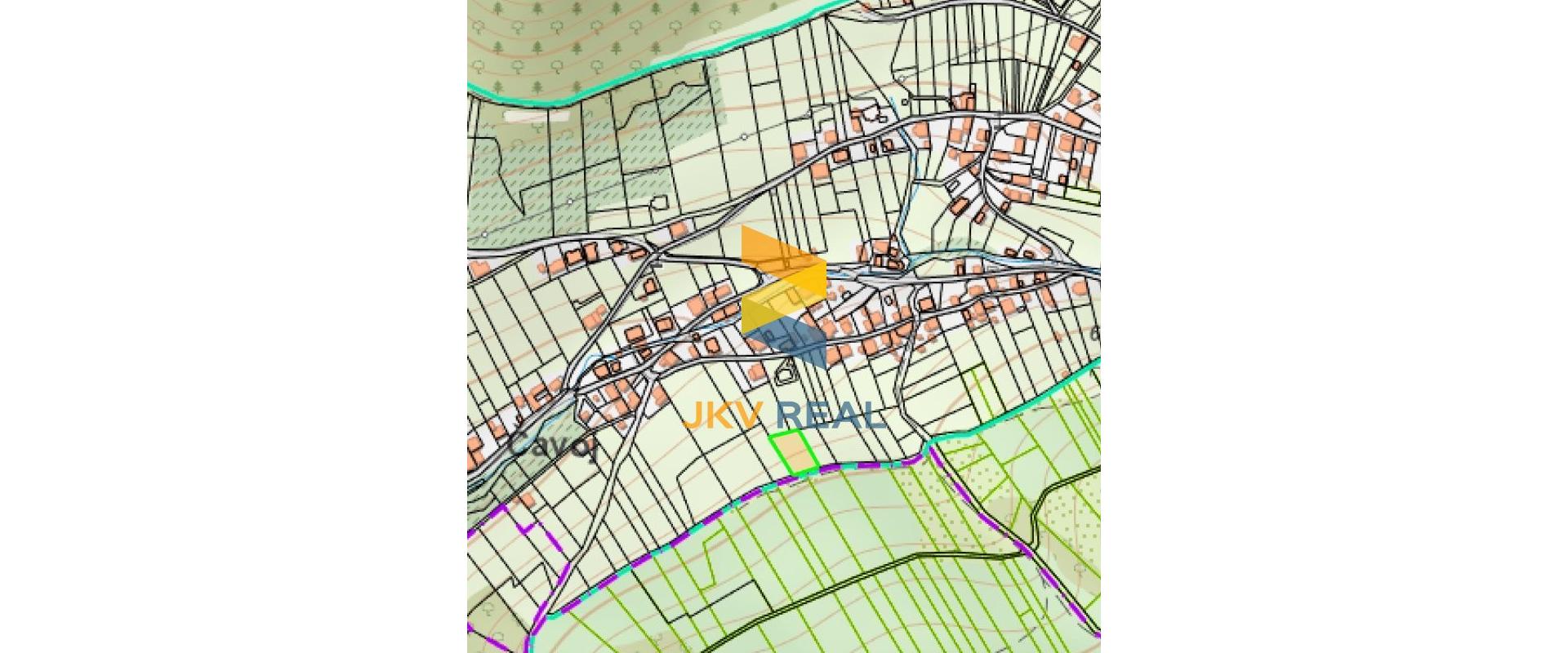 JKV REAL | Ponúkame na predaj pozemok vhodný na rekreáciu v obci Čavoj