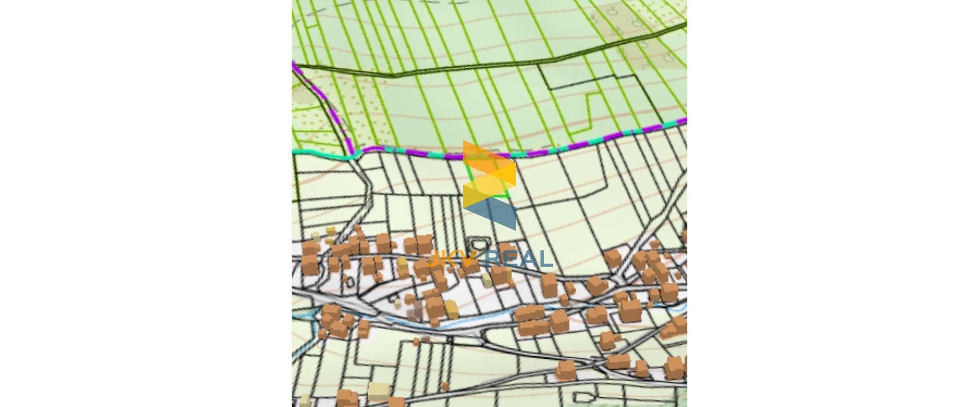 JKV REAL | Ponúkame na predaj pozemok vhodný na rekreáciu v obci Čavoj